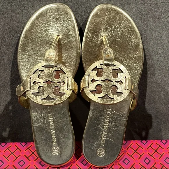サンダル・ミュール TORY BURCH Women Sandals 166038 723 GOLD Tory Burch Women's Miller Flat Sandal, Gold, 6.5 : Amazon.ca
